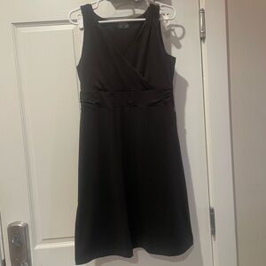Eddie Bauer Black Midi Dress size medium